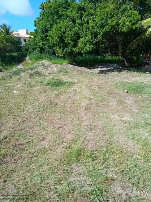 Foto 7 de Terreno / Lote à venda, 700m2 em Camacari - BA