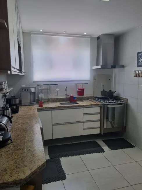 Foto 3 de Casa de Condomínio com 4 quartos à venda e para alugar, 169m2 em Buraquinho, Lauro De Freitas - BA