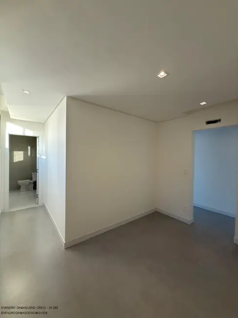 Foto 8 de Casa de Condomínio com 4 quartos à venda, 312m2 em Camacari - BA