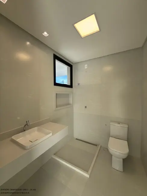 Foto 7 de Casa de Condomínio com 4 quartos à venda, 312m2 em Camacari - BA