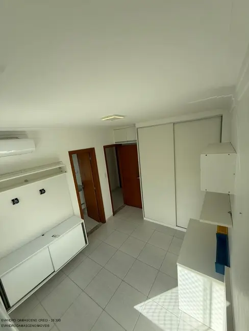 Foto 3 de Casa de Condomínio com 4 quartos à venda, 176m2 em Buraquinho, Lauro De Freitas - BA