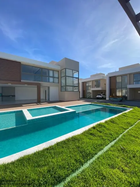 Casa de Condomínio com 4 quartos à venda, 151m2 em Buraquinho, Lauro De Freitas - BA - imagem 1 Foto 1 de Casa de Condomínio com 4 quartos à venda, 151m2 em Buraquinho, Lauro De Freitas - BA