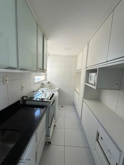 Foto 3 de Apartamento com 2 quartos para alugar, 62m2 em Buraquinho, Lauro De Freitas - BA
