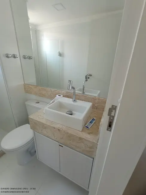 Foto 5 de Apartamento com 3 quartos para alugar, 71m2 em Buraquinho, Lauro De Freitas - BA