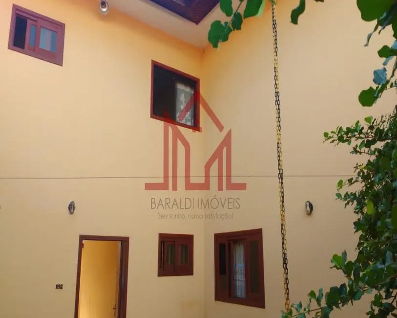 Casa com 3 quartos à venda, 235m2 em Wanel Ville, Sorocaba - SP - imagem 3 Foto 3 de Casa com 3 quartos à venda, 235m2 em Wanel Ville, Sorocaba - SP