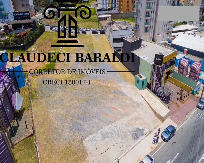 Foto 2 de Terreno / Lote à venda, 2336m2 em Parque Campolim, Sorocaba - SP