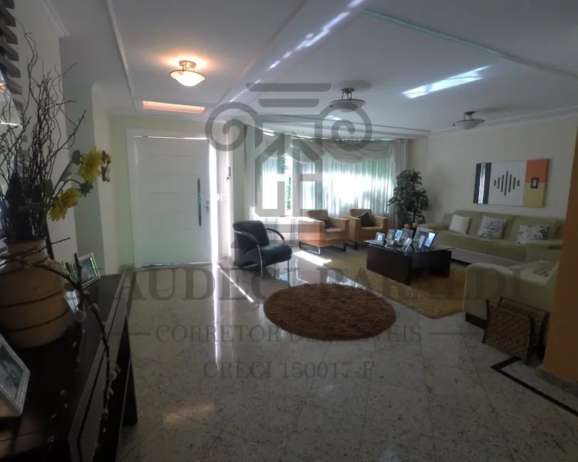 Casa de Condomínio com 3 quartos à venda, 339m2 em Sorocaba - SP - imagem 6 Foto 6 de Casa de Condomínio com 3 quartos à venda, 339m2 em Sorocaba - SP