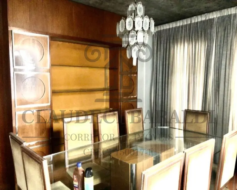 Casa com 4 quartos à venda, 350m2 em Alto de Pinheiros, São Paulo - SP - imagem 5 Foto 5 de Casa com 4 quartos à venda, 350m2 em Alto de Pinheiros, São Paulo - SP