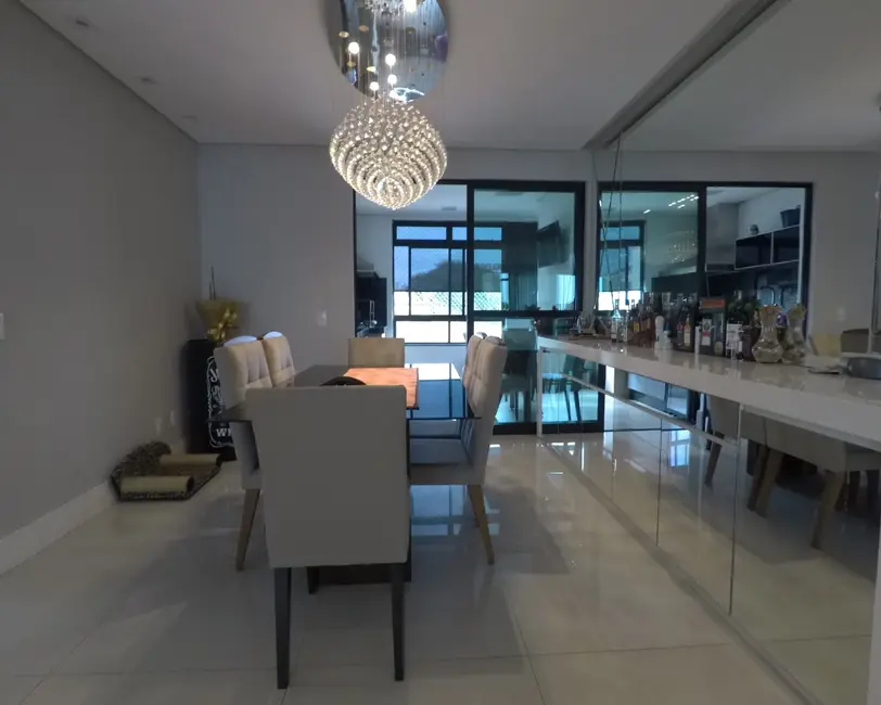 Apartamento com 4 quartos à venda, 240m2 em Vila Augusta, Sorocaba - SP - imagem 5 Foto 5 de Apartamento com 4 quartos à venda, 240m2 em Vila Augusta, Sorocaba - SP