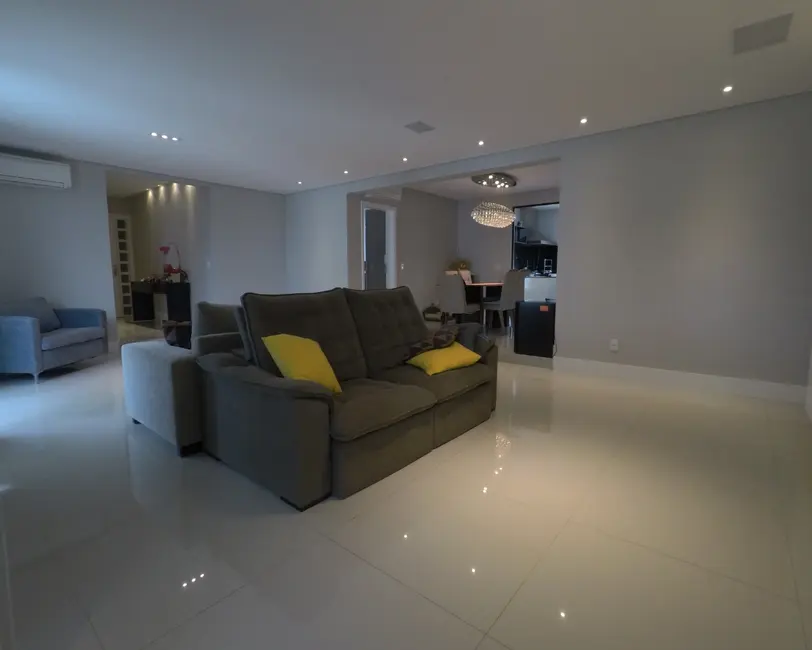 Apartamento com 4 quartos à venda, 240m2 em Vila Augusta, Sorocaba - SP - imagem 4 Foto 4 de Apartamento com 4 quartos à venda, 240m2 em Vila Augusta, Sorocaba - SP