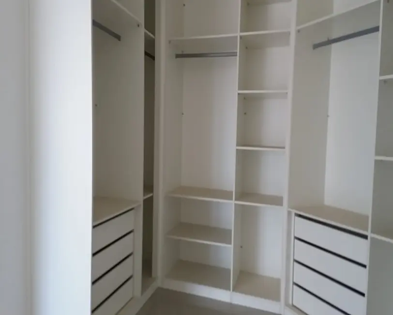 Apartamento com 3 quartos à venda, 236m2 em Parque Campolim, Sorocaba - SP - imagem 7 Foto 7 de Apartamento com 3 quartos à venda, 236m2 em Parque Campolim, Sorocaba - SP