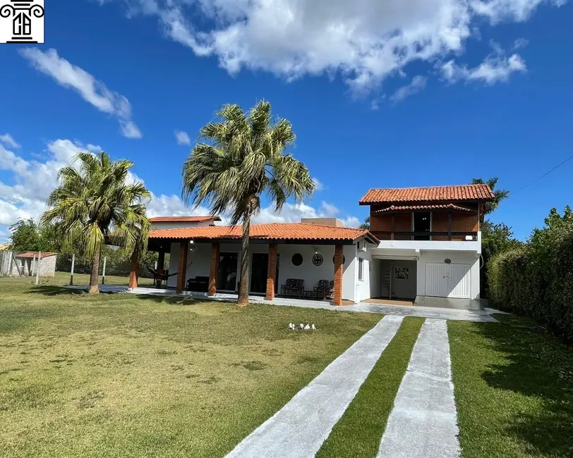Foto 2 de Casa de Condomínio com 4 quartos à venda, 258m2 em Aracoiaba Da Serra - SP