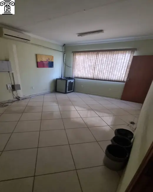 Armazém / Galpão à venda e para alugar, 1498m2 em Éden, Sorocaba - SP - imagem 3 Foto 3 de Armazém / Galpão à venda e para alugar, 1498m2 em Éden, Sorocaba - SP