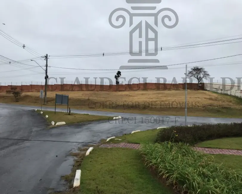 Foto 4 de Terreno / Lote à venda, 1623m2 em Aracoiaba Da Serra - SP