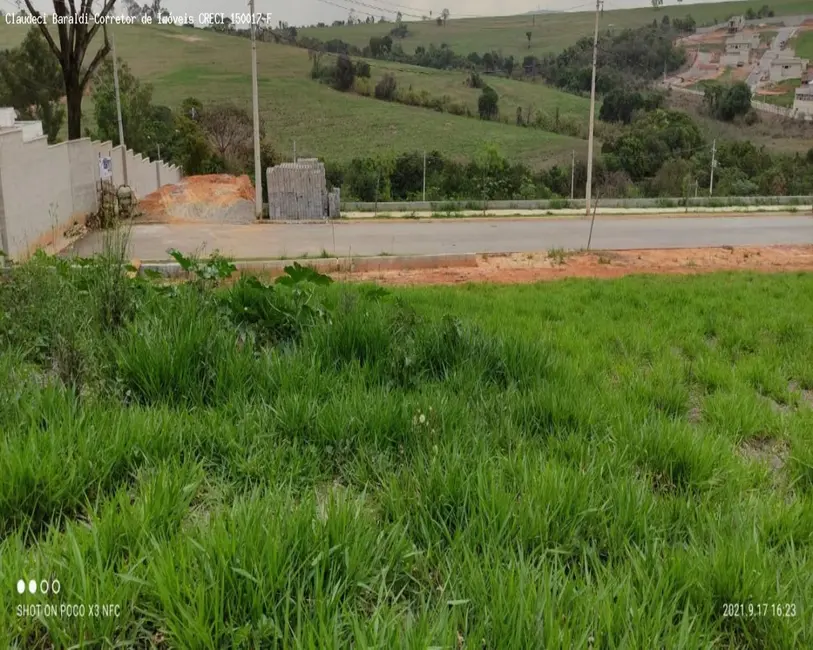 Foto 3 de Terreno / Lote à venda, 421m2 em Sorocaba - SP