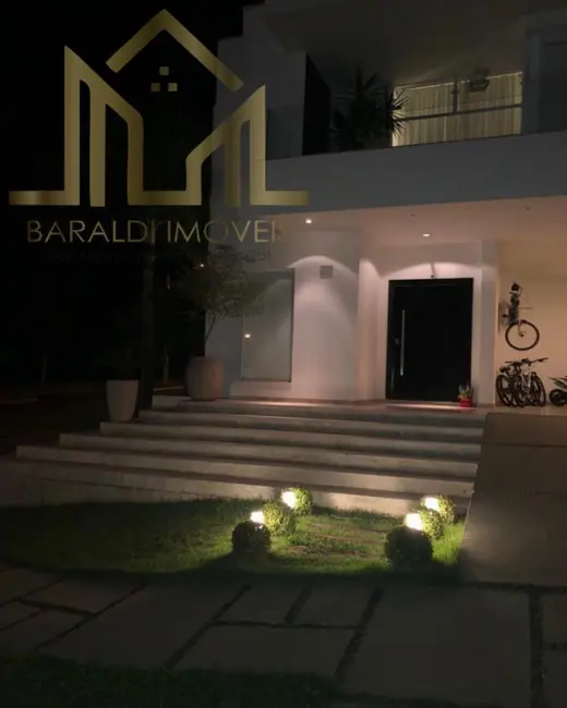 Casa de Condomínio com 3 quartos à venda, 330m2 em Parque Residencial Villa dos Inglezes, Sorocaba - SP - imagem 5 Foto 5 de Casa de Condomínio com 3 quartos à venda, 330m2 em Parque Residencial Villa dos Inglezes, Sorocaba - SP