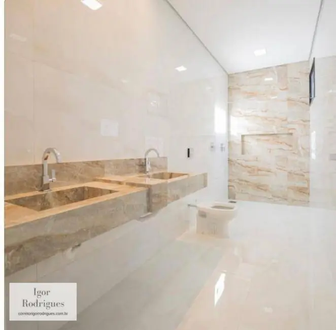 Casa de Condomínio com 3 quartos à venda, 300m2 em Vila Goulart, Rondonopolis - MT - imagem 5 Foto 5 de Casa de Condomínio com 3 quartos à venda, 300m2 em Vila Goulart, Rondonopolis - MT