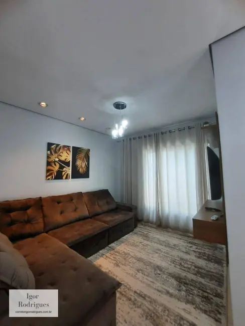 Sobrado com 3 quartos à venda, 171m2 em Vila Adriana, Rondonopolis - MT - imagem 4 Foto 4 de Sobrado com 3 quartos à venda, 171m2 em Vila Adriana, Rondonopolis - MT