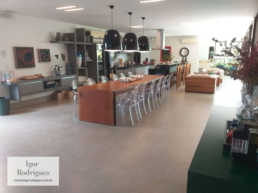 Sobrado com 4 quartos à venda, 600m2 em Vila Goulart, Rondonopolis - MT - imagem 7 Foto 7 de Sobrado com 4 quartos à venda, 600m2 em Vila Goulart, Rondonopolis - MT