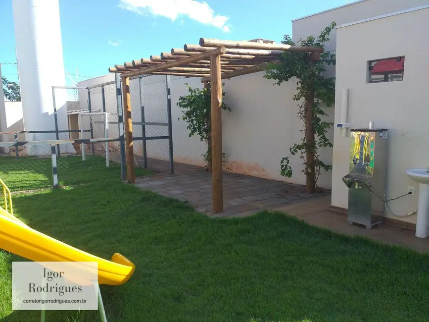 Foto 4 de Casa de Condomínio com 3 quartos à venda, 173m2 em Parque Sagrada Família, Rondonopolis - MT