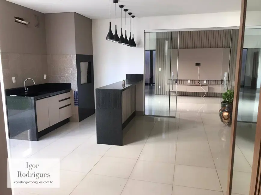 Casa de Condomínio com 3 quartos à venda, 504m2 em Rondonopolis - MT - imagem 5 Foto 5 de Casa de Condomínio com 3 quartos à venda, 504m2 em Rondonopolis - MT