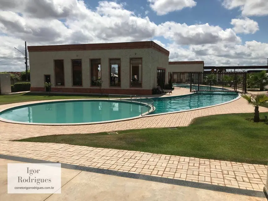 Foto 4 de Casa de Condomínio com 3 quartos à venda, 300m2 em Vila Goulart, Rondonopolis - MT