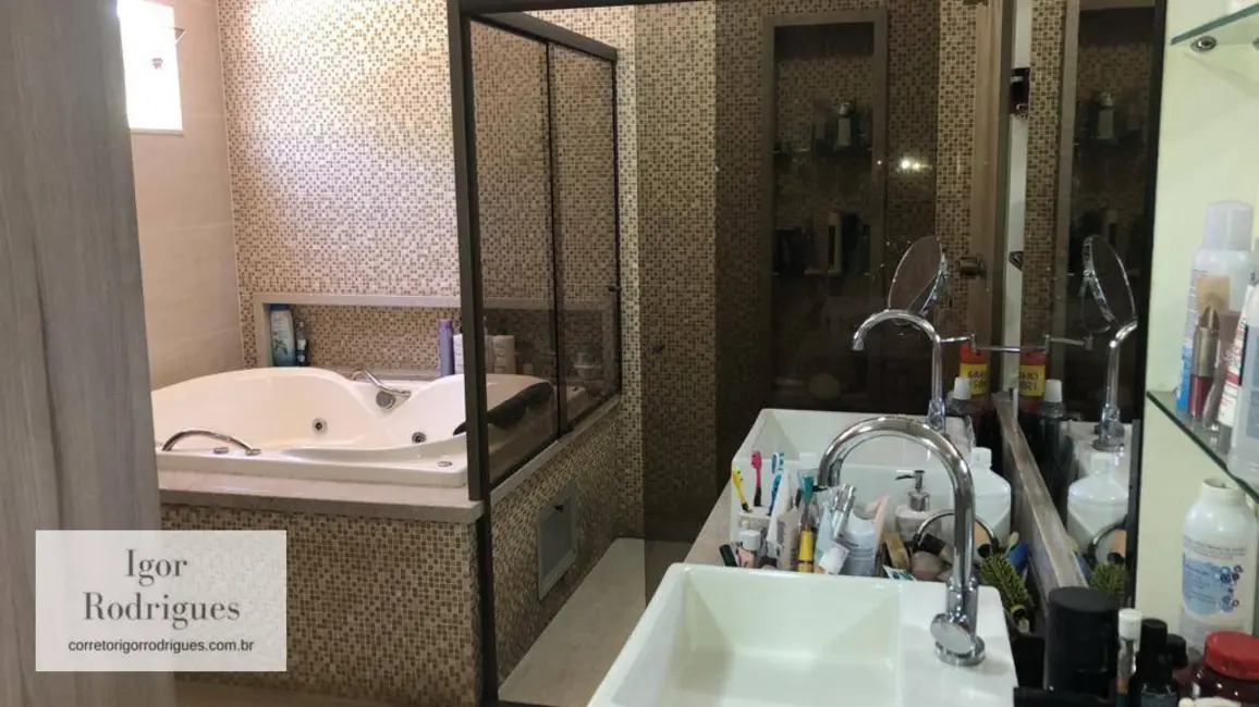 Sobrado com 4 quartos à venda, 600m2 em Vila Goulart, Rondonopolis - MT - imagem 4 Foto 4 de Sobrado com 4 quartos à venda, 600m2 em Vila Goulart, Rondonopolis - MT