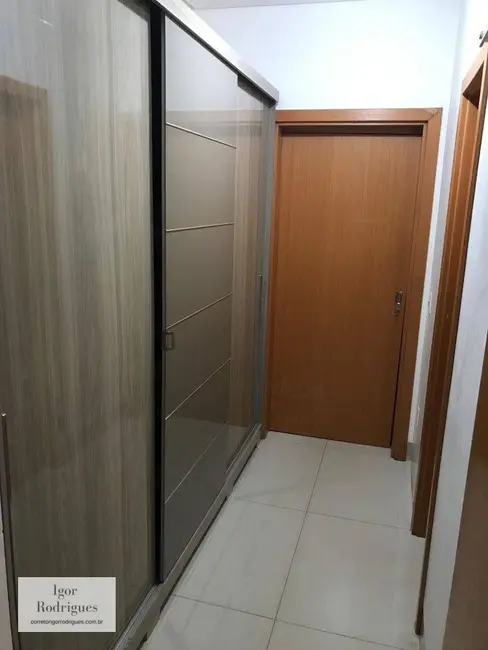 Apartamento com 3 quartos à venda, 136m2 em Vila Birigui, Rondonopolis - MT - imagem 9 Foto 9 de Apartamento com 3 quartos à venda, 136m2 em Vila Birigui, Rondonopolis - MT