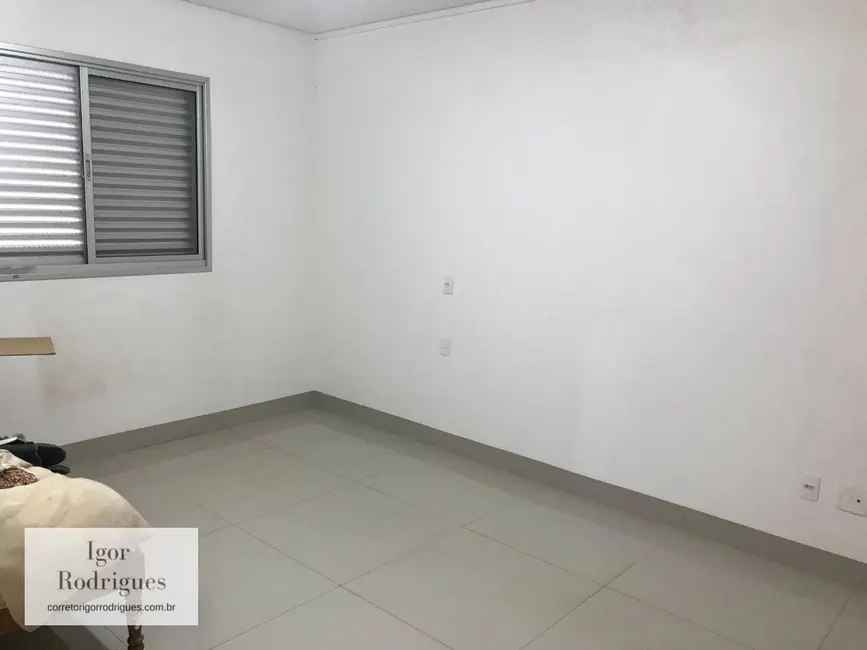 Apartamento com 3 quartos à venda, 136m2 em Vila Birigui, Rondonopolis - MT - imagem 5 Foto 5 de Apartamento com 3 quartos à venda, 136m2 em Vila Birigui, Rondonopolis - MT