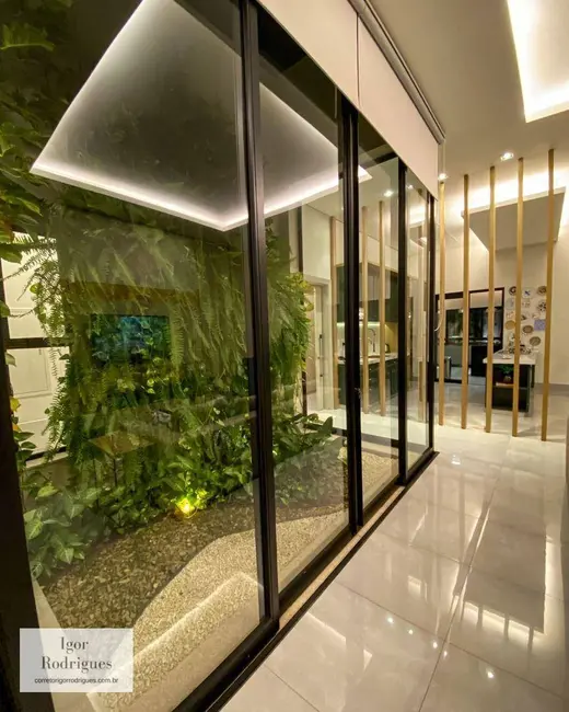 Casa de Condomínio com 3 quartos à venda, 318m2 em Vila Goulart, Rondonopolis - MT - imagem 4 Foto 4 de Casa de Condomínio com 3 quartos à venda, 318m2 em Vila Goulart, Rondonopolis - MT