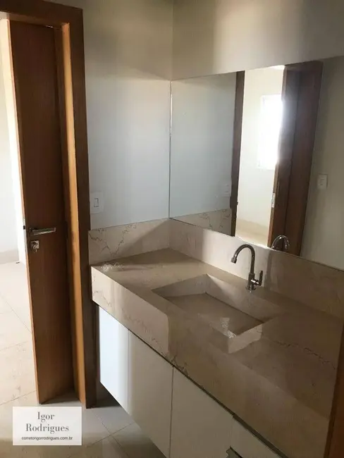 Foto 2 de Apartamento com 3 quartos à venda, 130m2 em Jardim Mato Grosso, Rondonopolis - MT