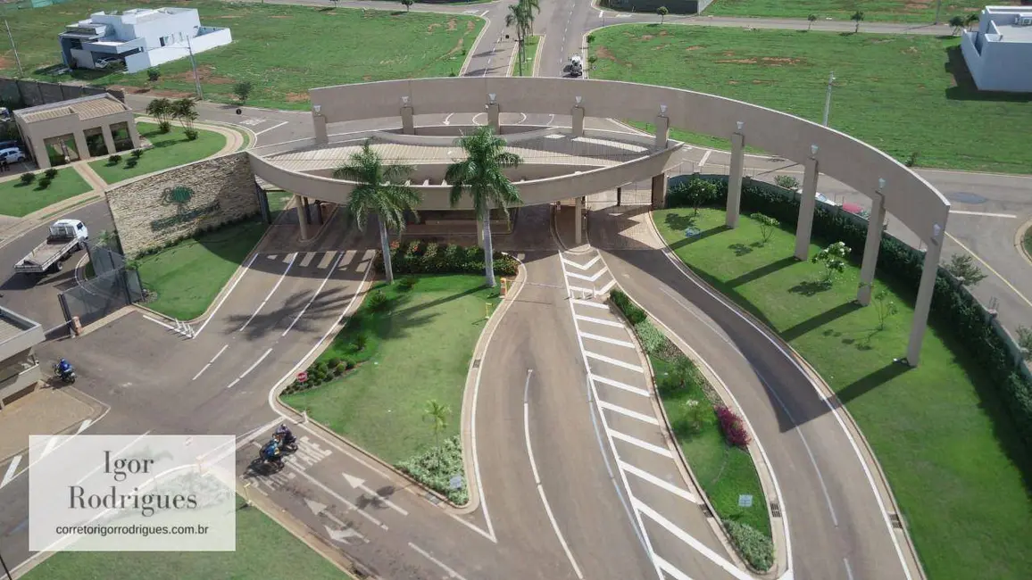 Foto 9 de Casa de Condomínio com 3 quartos à venda, 400m2 em Setor Residencial Granville I, Rondonopolis - MT