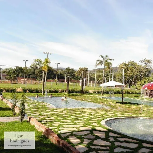 Foto 1 de Terreno / Lote à venda, 360m2 em Rondonopolis - MT