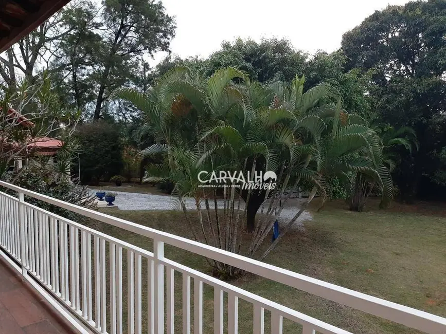 Chácara com 3 quartos à venda, 1585m2 em Sao Jose Dos Campos - SP - imagem 6 Foto 6 de Chácara com 3 quartos à venda, 1585m2 em Sao Jose Dos Campos - SP