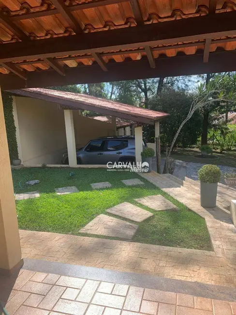 Chácara com 3 quartos à venda, 1585m2 em Sao Jose Dos Campos - SP - imagem 4 Foto 4 de Chácara com 3 quartos à venda, 1585m2 em Sao Jose Dos Campos - SP