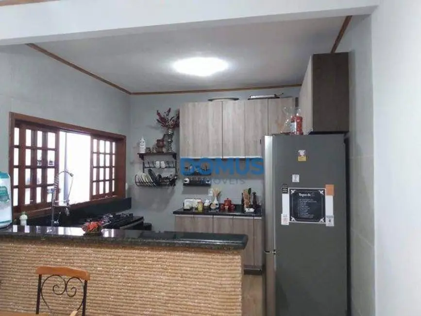 Sobrado com 5 quartos à venda, 125m2 em Sao Jose Dos Campos - SP - imagem 7 Foto 7 de Sobrado com 5 quartos à venda, 125m2 em Sao Jose Dos Campos - SP