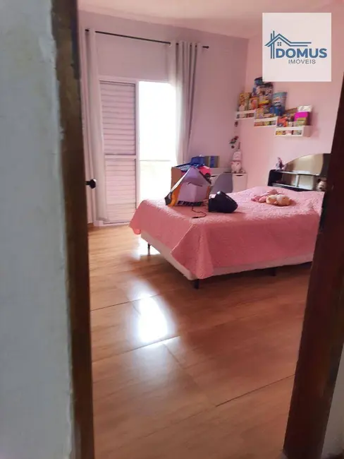 Foto 8 de Sobrado com 3 quartos à venda, 175m2 em Sao Jose Dos Campos - SP