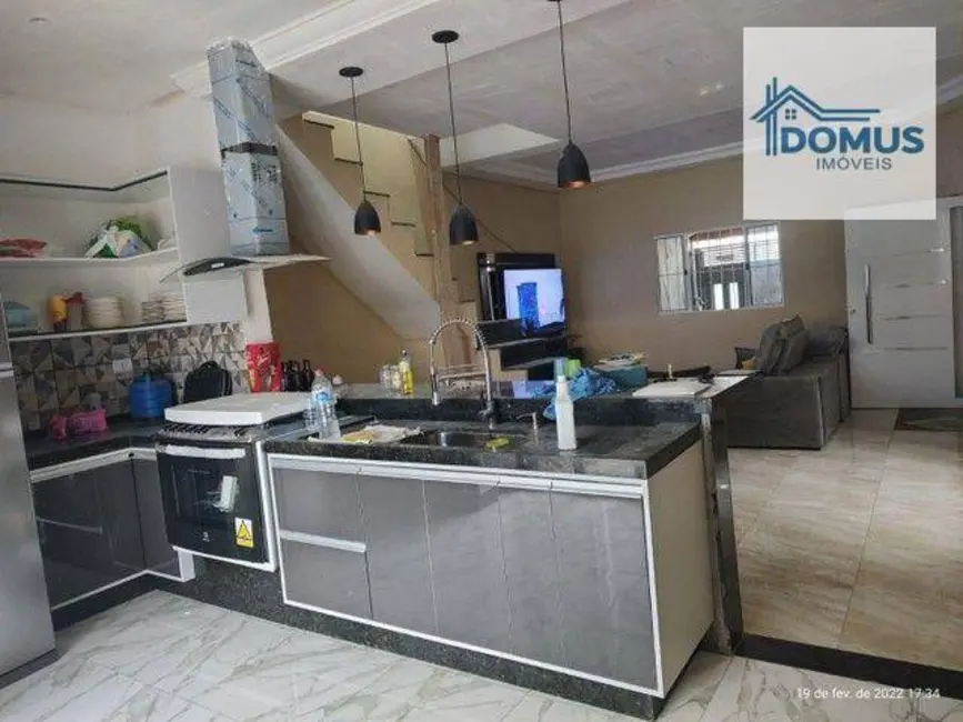 Foto 2 de Sobrado com 3 quartos à venda, 175m2 em Sao Jose Dos Campos - SP