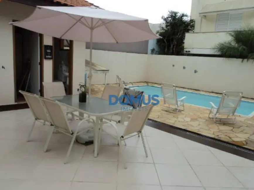 Foto 1 de Casa de Condomínio com 3 quartos à venda, 275m2 em Cacapava - SP