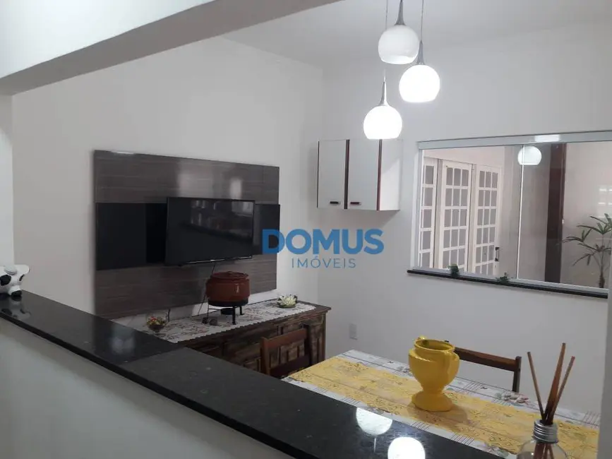 Foto 8 de Casa com 3 quartos à venda, 250m2 em Sao Jose Dos Campos - SP