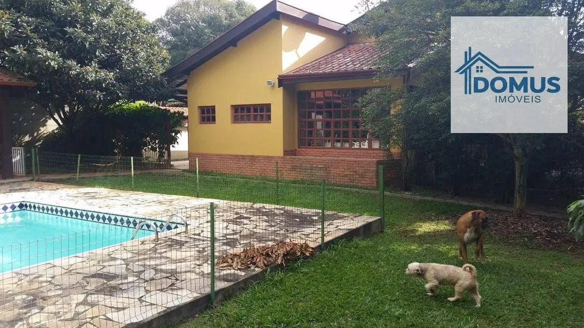 Foto 2 de Chácara com 4 quartos à venda, 1300m2 em Sao Jose Dos Campos - SP