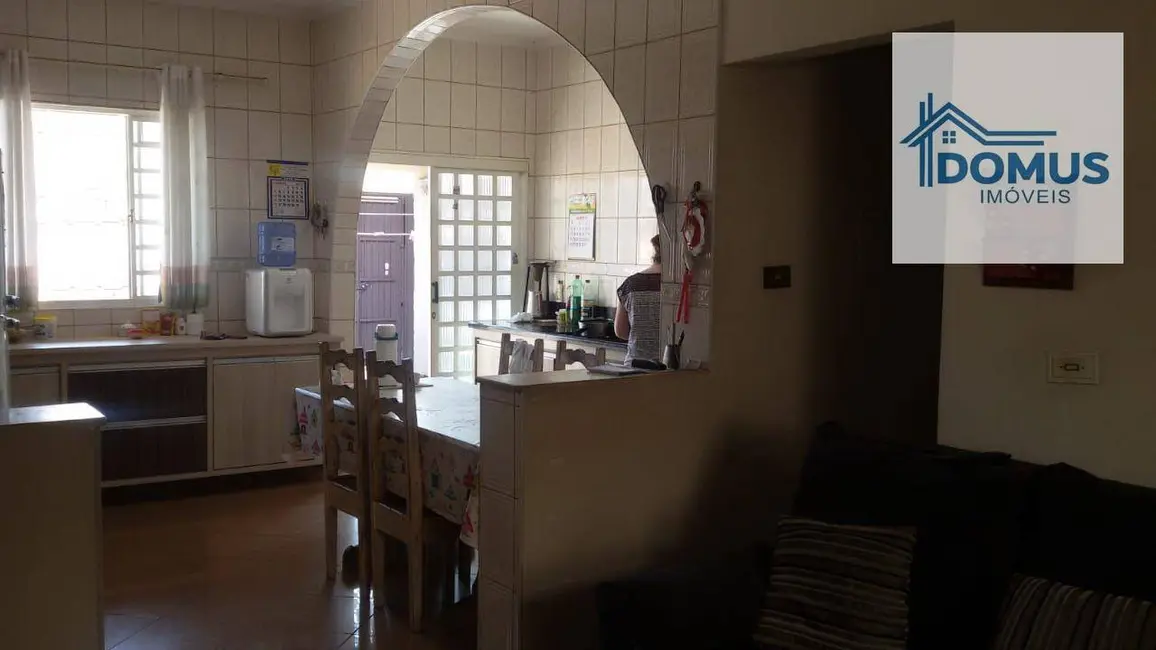 Foto 3 de Casa com 3 quartos à venda, 282m2 em Sao Jose Dos Campos - SP