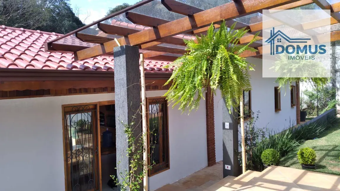 Chácara com 3 quartos à venda, 2730m2 em Ibiuna - SP - imagem 5 Foto 5 de Chácara com 3 quartos à venda, 2730m2 em Ibiuna - SP