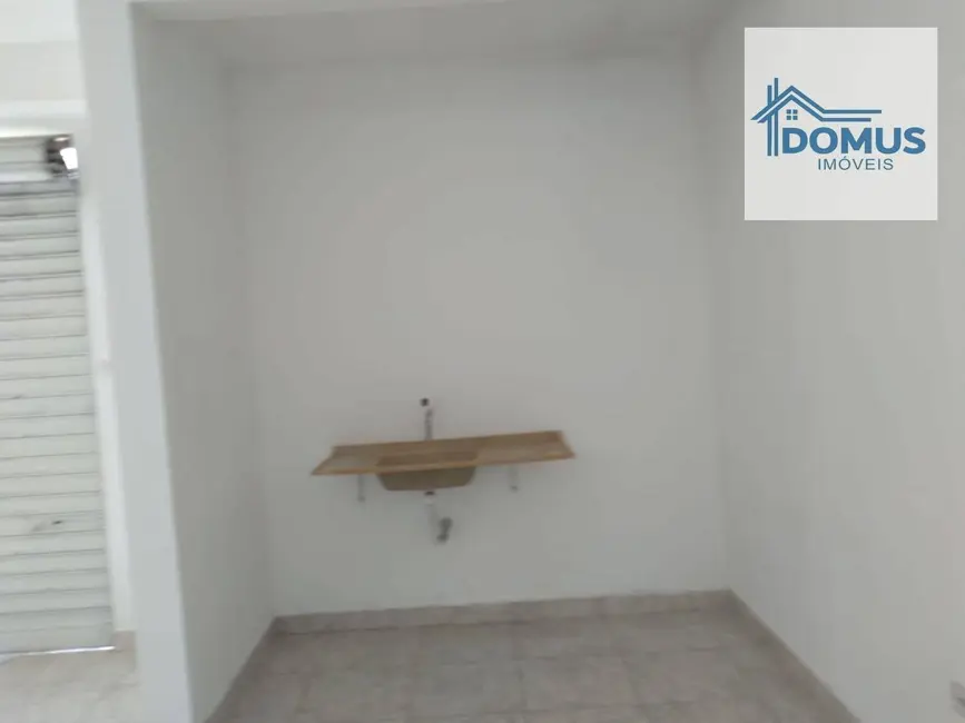 Loja para alugar, 250m2 em Sao Jose Dos Campos - SP - imagem 9 Foto 9 de Loja para alugar, 250m2 em Sao Jose Dos Campos - SP