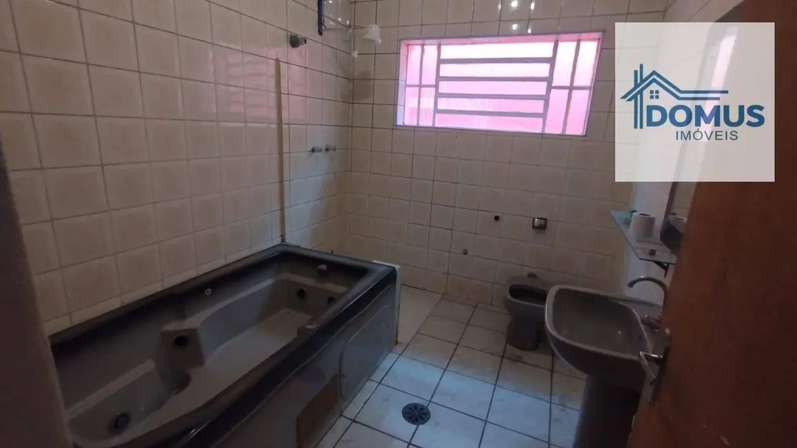 Foto 9 de Casa com 3 quartos à venda e para alugar, 367m2 em Sao Jose Dos Campos - SP