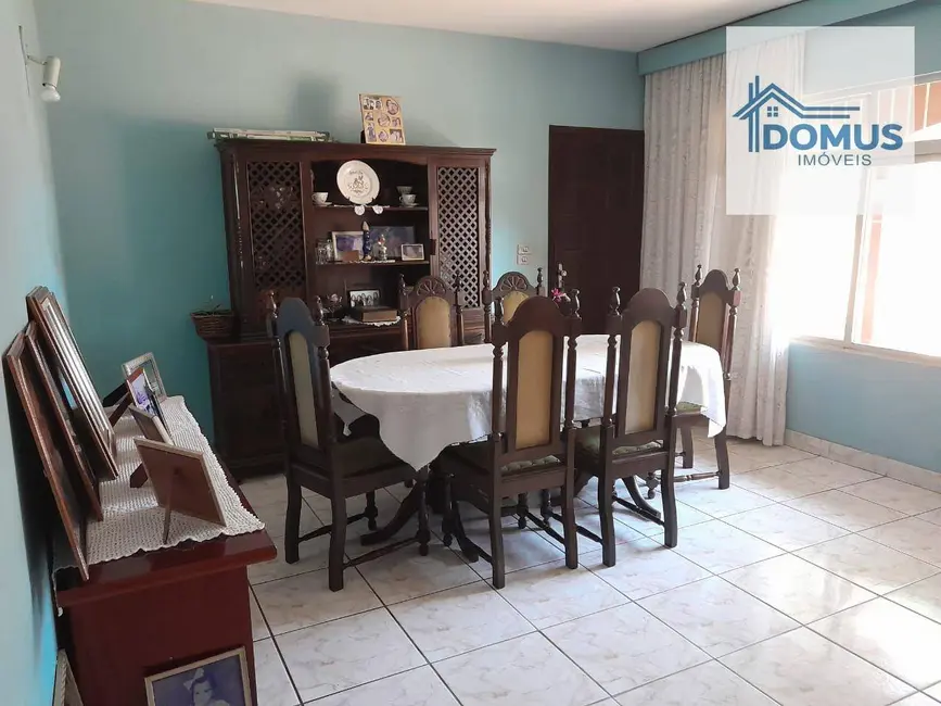 Foto 2 de Casa com 6 quartos à venda, 735m2 em Sao Jose Dos Campos - SP
