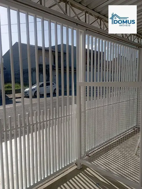 Casa com 2 quartos para alugar, 150m2 em Sao Jose Dos Campos - SP - imagem 3 Foto 3 de Casa com 2 quartos para alugar, 150m2 em Sao Jose Dos Campos - SP