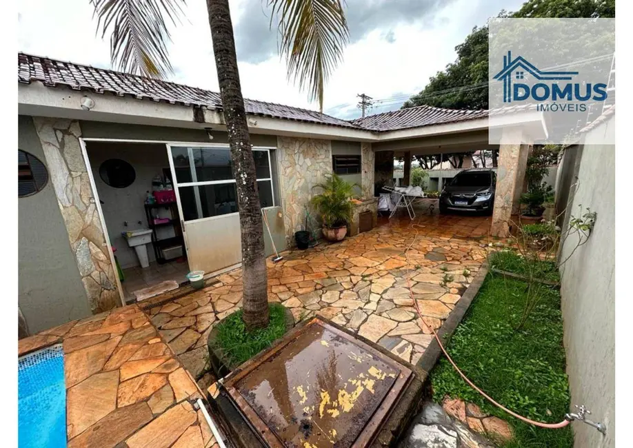 Casa com 5 quartos à venda, 490m2 em Parque Residencial Cidade Universitária, Ribeirao Preto - SP - imagem 3 Foto 3 de Casa com 5 quartos à venda, 490m2 em Parque Residencial Cidade Universitária, Ribeirao Preto - SP