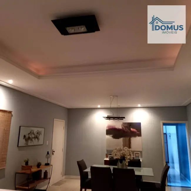 Foto 4 de Sobrado com 3 quartos à venda, 153m2 em Sao Jose Dos Campos - SP