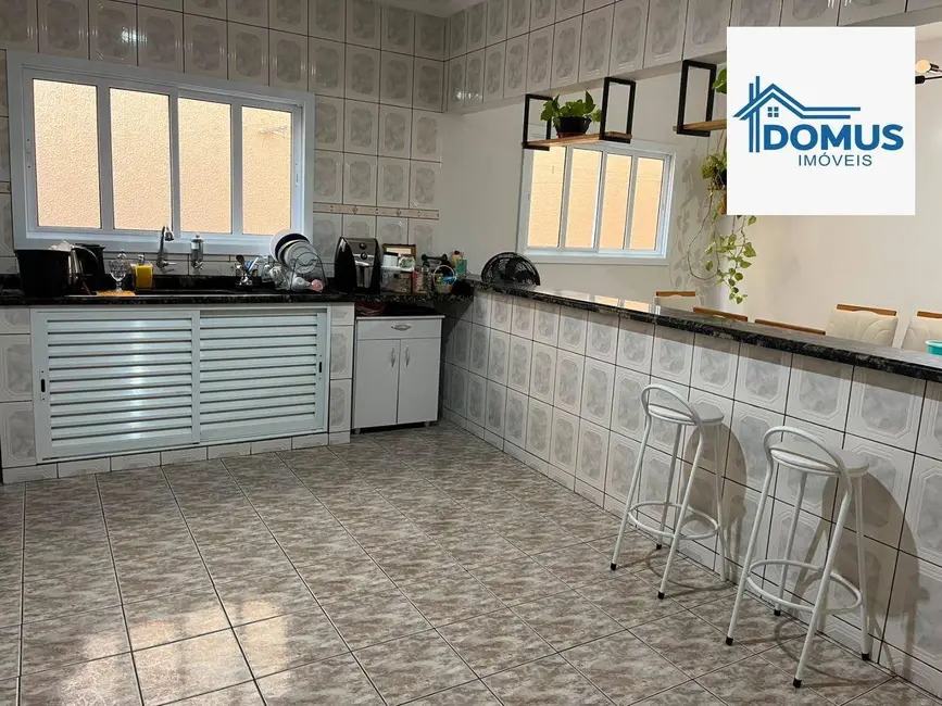 Foto 7 de Sobrado com 4 quartos à venda, 130m2 em Sao Jose Dos Campos - SP